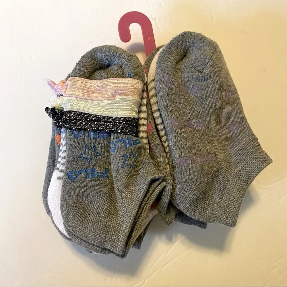 Fila girls 10 Pairs Comfort Knit Soft Socks Bonus 3 Hair Ties Girls 6-8 yr old